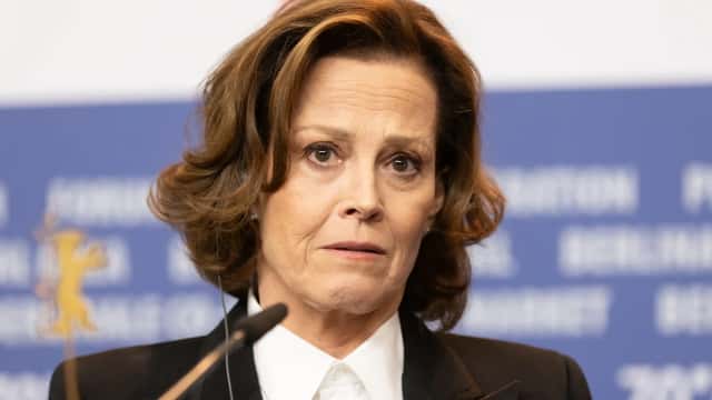 Sigourney Weaver bei einem öffentlichen Auftritt, Hollywoodschauspielerin im Alter von 76 Jahren