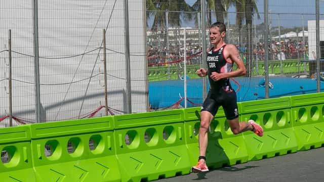 Alistair Brownlee i aksjon under herretriatlon ved Rio-OL 2016