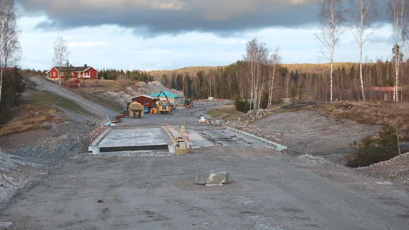 E18 motorväg genom Sverige — fordonskontroll efter lastbilsolycka vid Villingsberg juni 2026