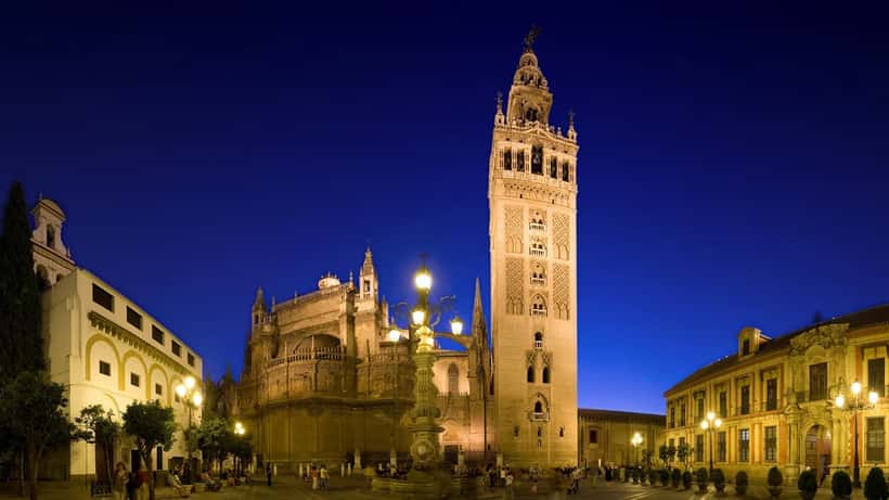 Plaza Virgen de los Reyes a Siviglia, capitale dell'Andalusia