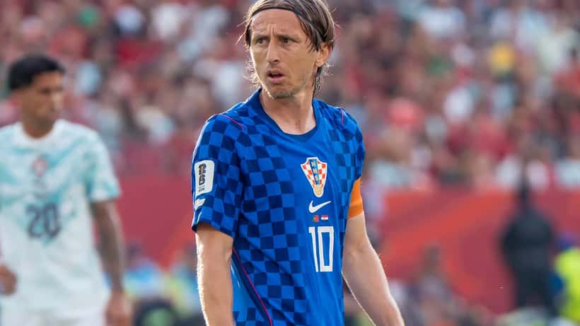 Luka Modric em campo durante a partida Croácia v Portugal no Mundial 2026, jogo que marcou a sua despedida da seleção nacional