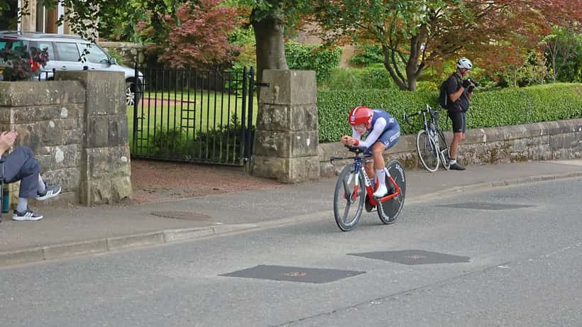 Cédrine Kerbaol en action lors des Championnats du Monde UCI 2023, contre-la-montre féminin