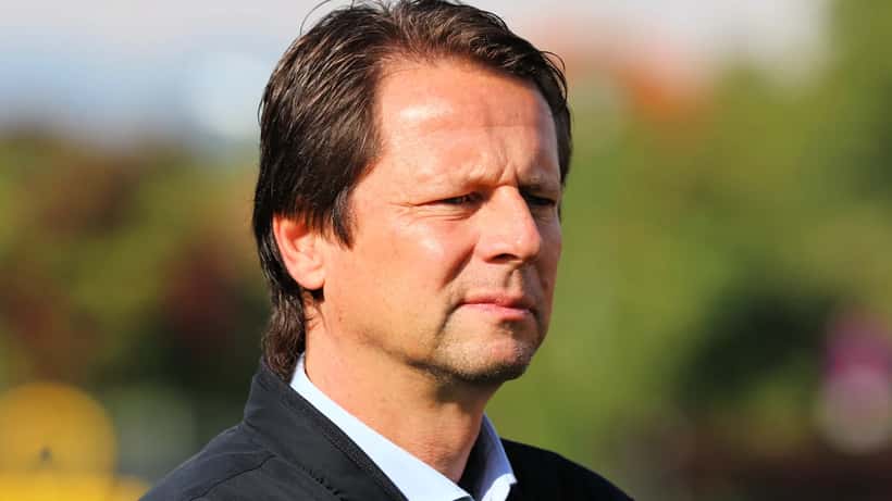 Trainingsszene des österreichischen Nationalteams – Trainer und Spieler im ÖFB-Teamcamp