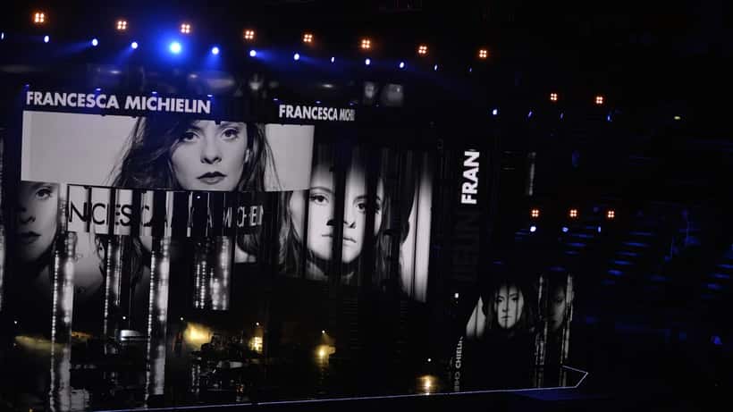 Francesca Michielin sul palco durante i Wind Music Awards