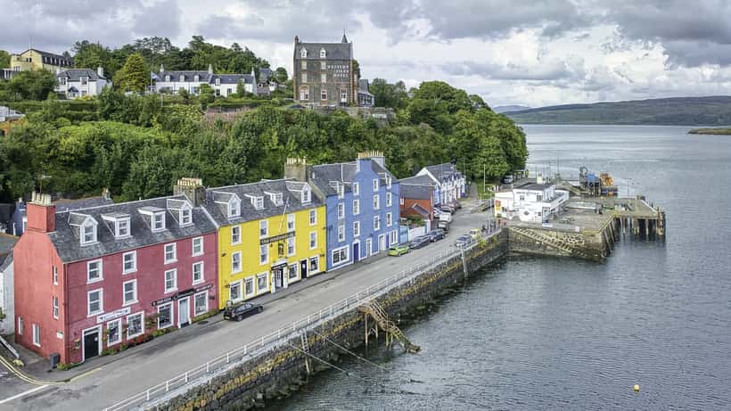 The colourful harbour buildings of Tobermory, Isle of Mull, the filming location for CBeebies show Balamory