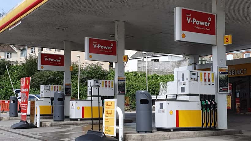 Dieselpumper ved bensinstasjon – veibruksavgiften er tilbake fra 1. september 2026