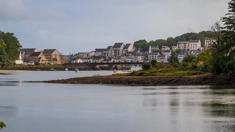 Vue panoramique du port d'Audierne, Finistère, Bretagne
