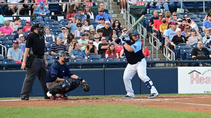 Alejandro Kirk en position de frappeur avec les Blue Jays de Toronto