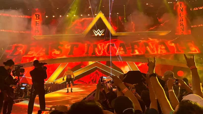 Brock Lesnar no ringue do WrestleMania 38 em 2022