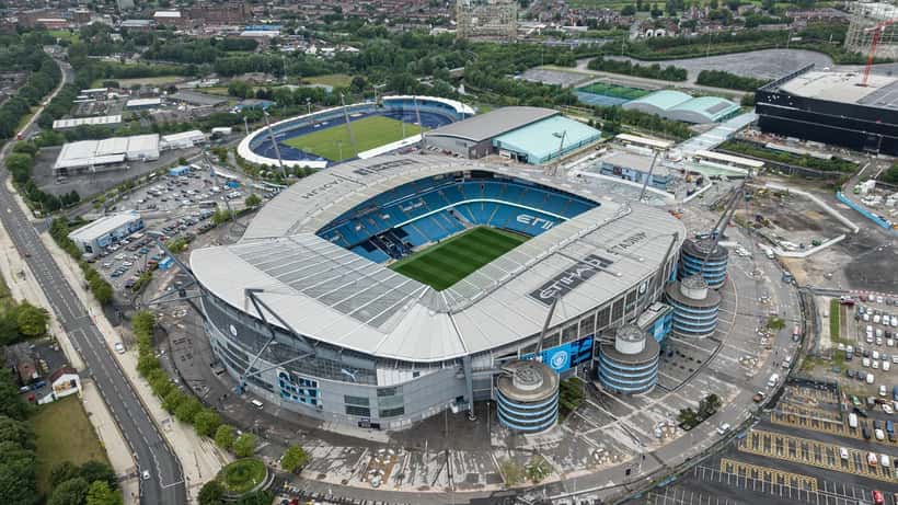 Estádio Etihad (City of Manchester Stadium), casa do Manchester City, onde recebe o PSG na Liga dos Campeões