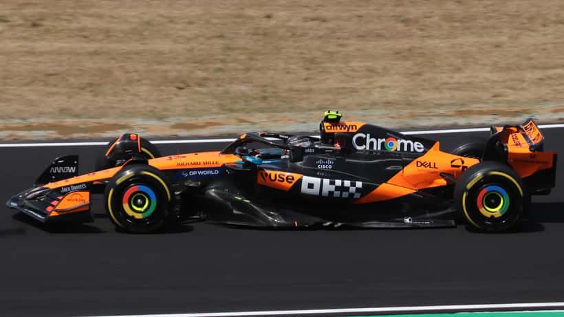 Lando Norris im McLaren-Cockpit beim Japan-GP 2025 Free Practice