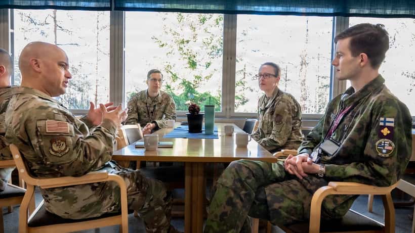 Netöryggissérfræðingar við NATO Locked Shields-æfinguna