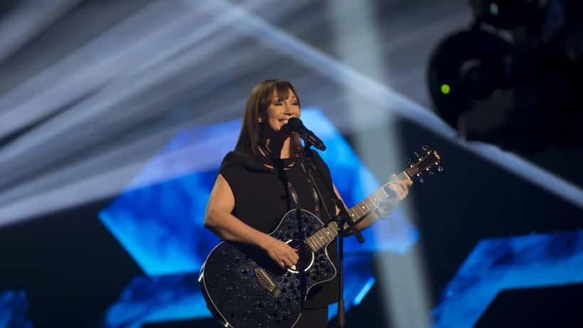 Charlotte Perrelli på scenen – hälsa och röst under sommarturné 2026