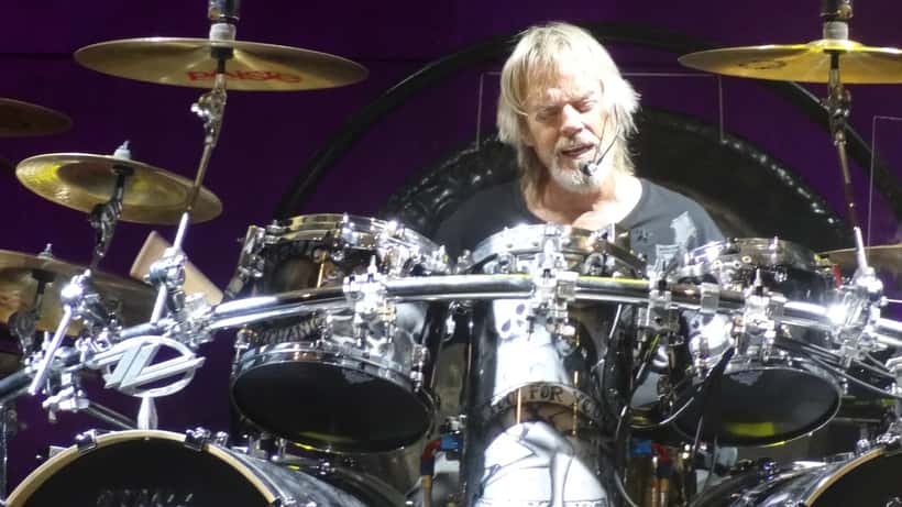 Frank Beard ZZ Top trumslagare på scen 2014