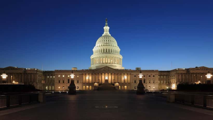 Det amerikanske Kapitol i Washington D.C. ved solnedgang, sæde for Senatet der afgør USA's handelspolitik mod Danmark