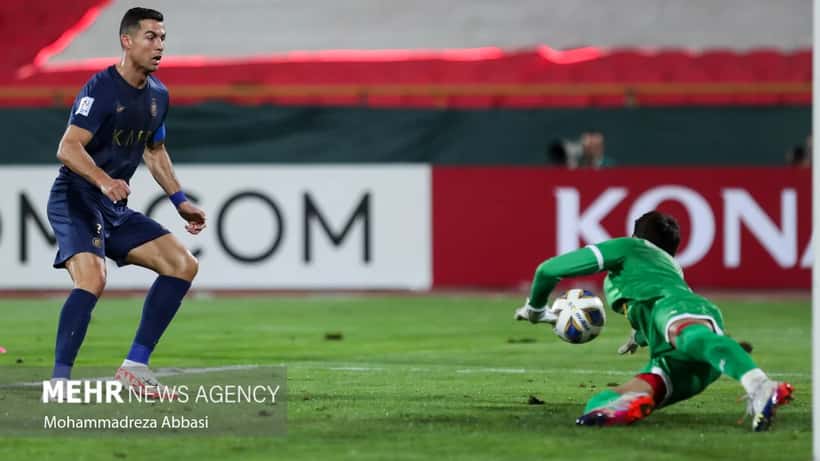 Cristiano Ronaldo portant le maillot d'Al-Nassr lors d'un match de la Saudi Pro League en 2023