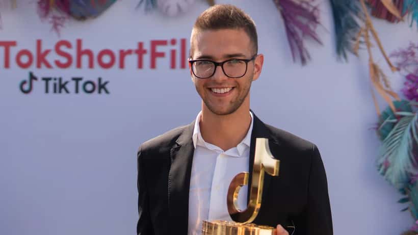 Cérémonie au Festival de Cannes, exemple des enjeux juridiques pour les cinéastes en 2026