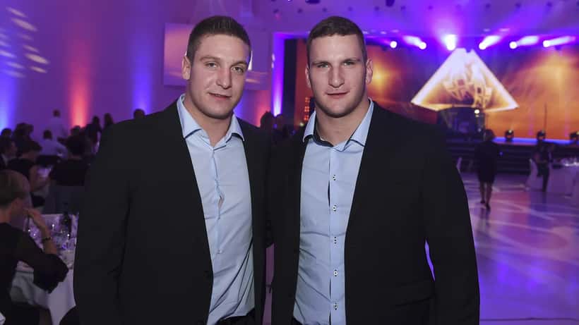 Armon Orlik, roi de la lutte suisse, lors de la Sportnacht de Davos