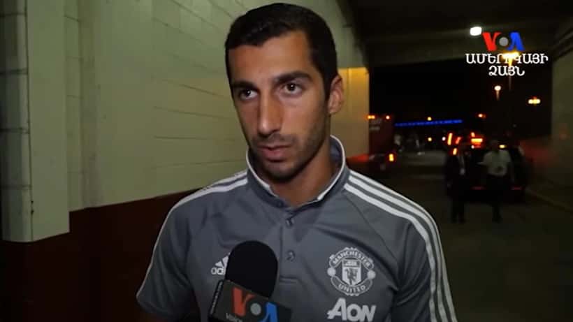 Henrikh Mkhitaryan in posa ufficiale luglio 2017