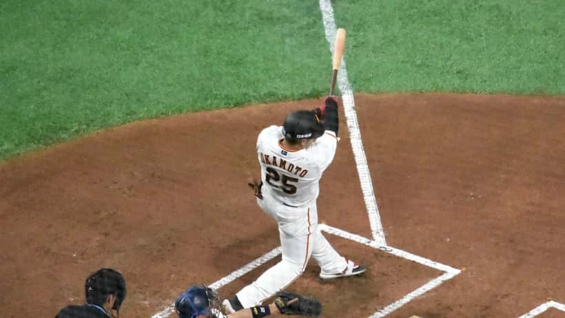 Kazuma Okamoto, troisième but des Blue Jays de Toronto, lors d'un match NPB en 2019