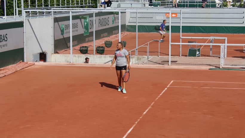 Diana Shnaider competing at Roland Garros 2023