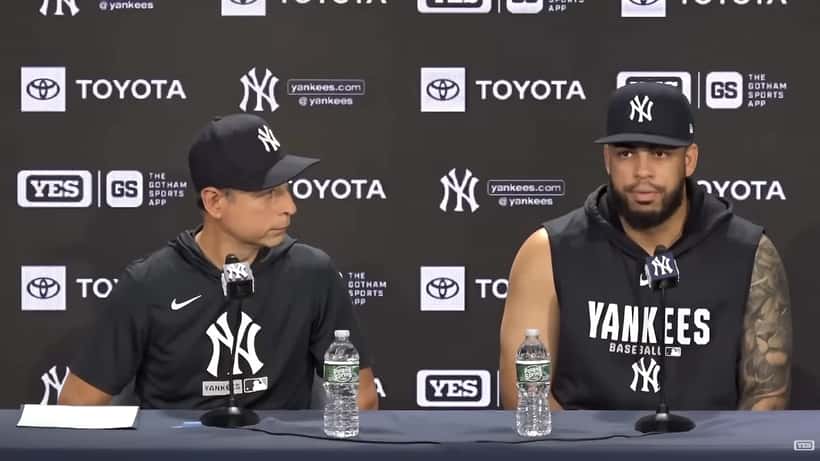 Luis García Jr. durante su primera sesión de medios como jugador de los New York Yankees