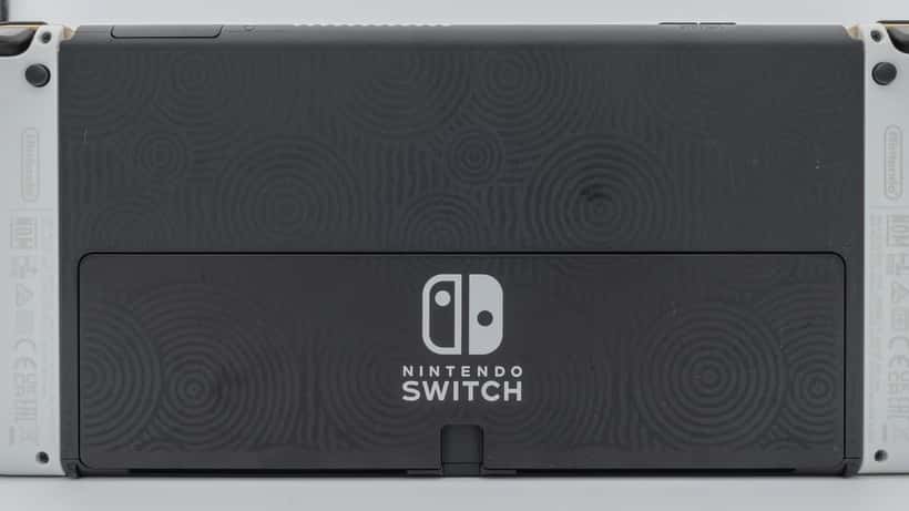 Console Nintendo Switch OLED édition The Legend of Zelda Tears of the Kingdom