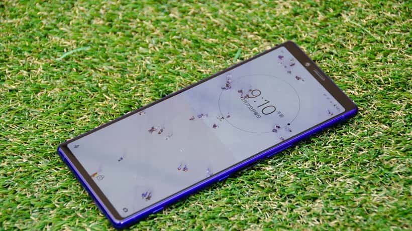 Sony Xperia 1-telefon i lila färg sedd framifrån, representerar Sony Xperia 1 VIII-lanseringen maj 2026