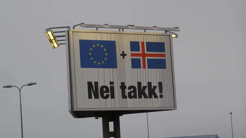 Íslenskt mótmælamerki gegn ESB-aðild - EU + Island Nei takk