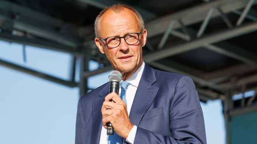 Bundeskanzler Friedrich Merz bei einer öffentlichen Veranstaltung
