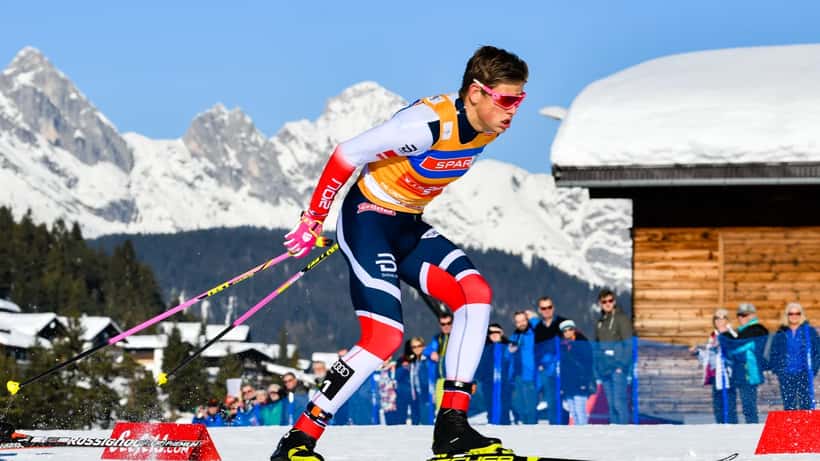 Johannes Høsflot Klæbo under langrennsstevne, norsk skistjerne som vant 6 OL-gull i 2026