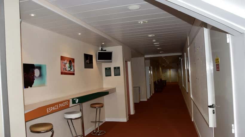 Court Philippe-Chatrier de Roland-Garros à Paris, lieu du premier débat présidentiel 2027