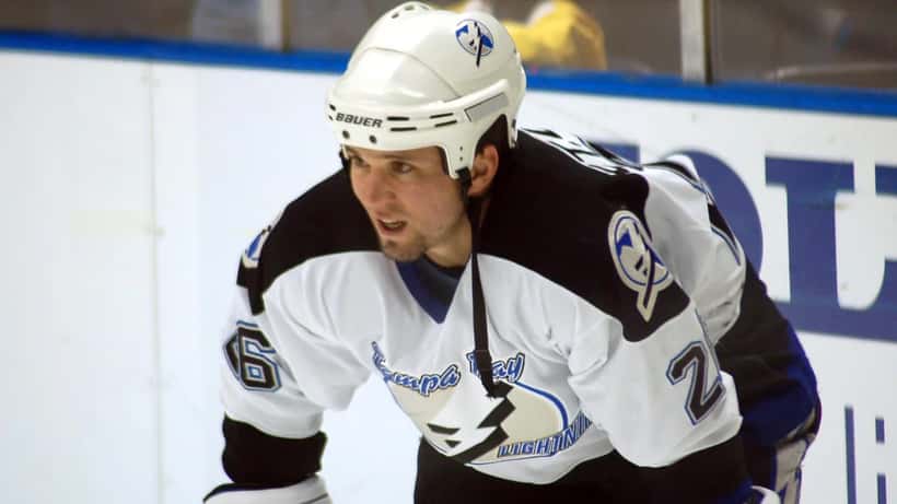 Martin St-Louis, entraîneur-chef des Canadiens de Montréal, en tenue de joueur de hockey