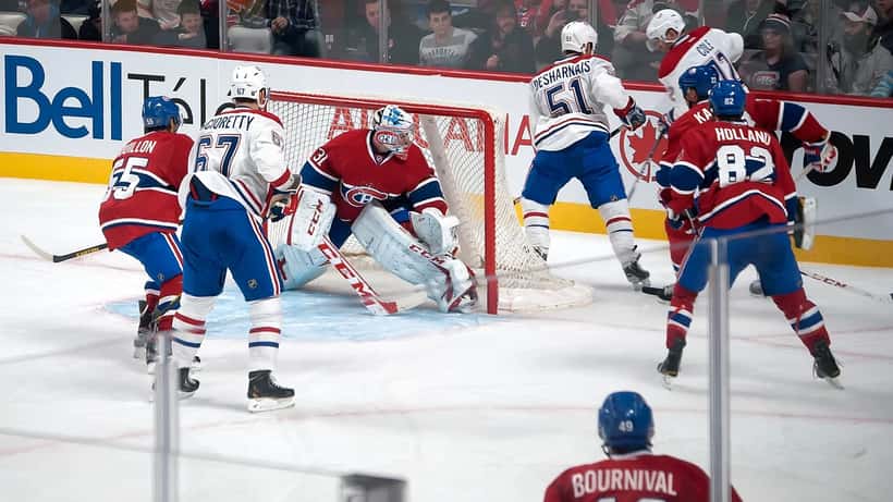 Joueurs des Canadiens de Montréal à l'entraînement sur glace
