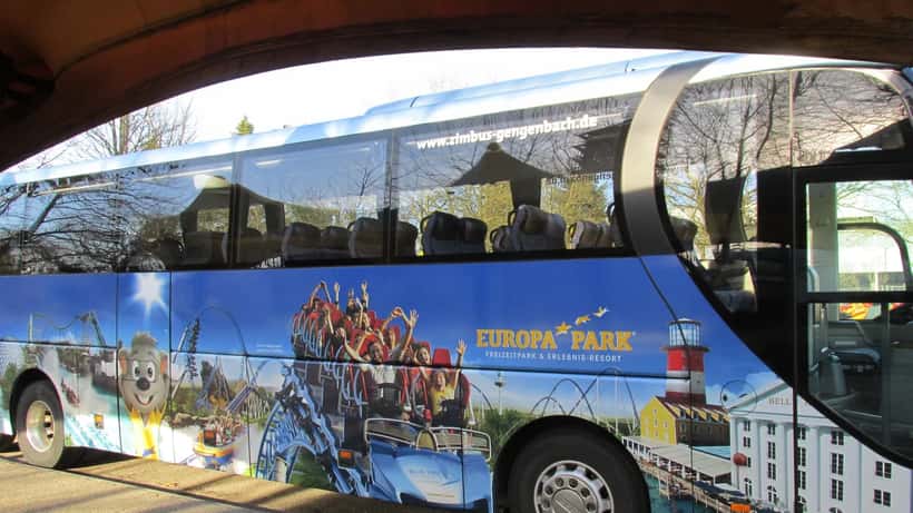 Vue panoramique d'Europa-Park à Rust, attractions immobilisées lors de la panne du 26 mai 2026
