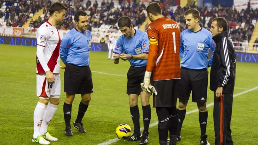 Giocatori del Rayo Vallecano in azione durante una partita