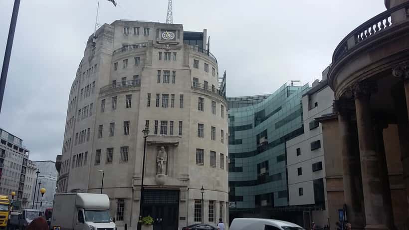 BBC Broadcasting House Lontoossa, brittiläisen yleisradioyhtiön päärakennus