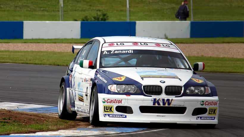 Alex Zanardi au volant de sa BMW 320i lors du championnat ETCC 2004 à Donington