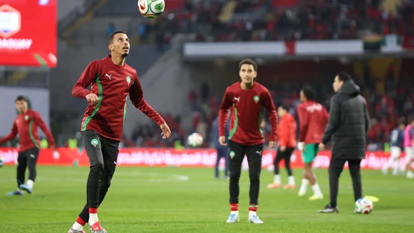 Azzedine Ounahi im Aufwärmen mit der marokkanischen Nationalmannschaft