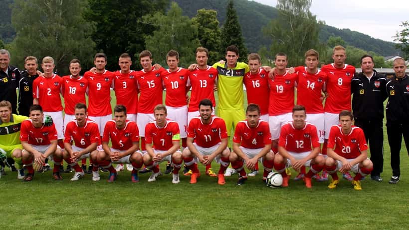 Österreichischer Fußball Testmatch – Profisport Vertragsrecht in Österreich 2026