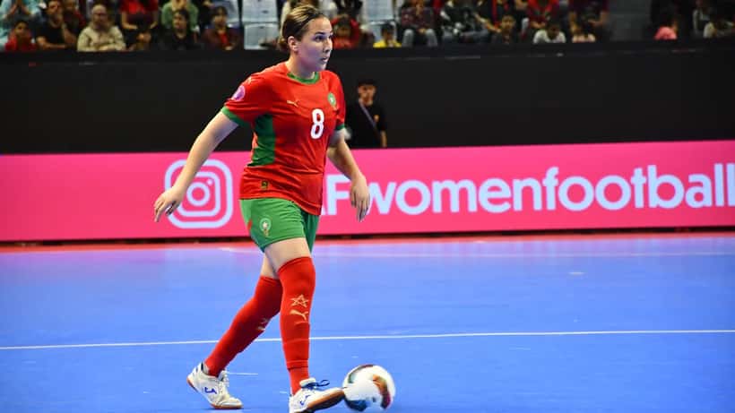 Match de futsal WAFCON 2025 entre la Tanzanie et le Maroc, action sur le terrain