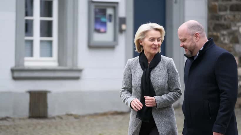 Ursula von der Leyen bei der Karlspreisverleihung im Aachener Dom