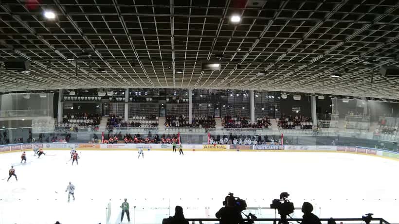 Eishockeyspiel der Graz 99ers gegen BW Linz in der Liebenauer Eishalle