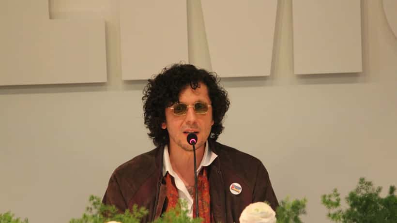 Ermal Meta sul palco al Festival di Sanremo 2026