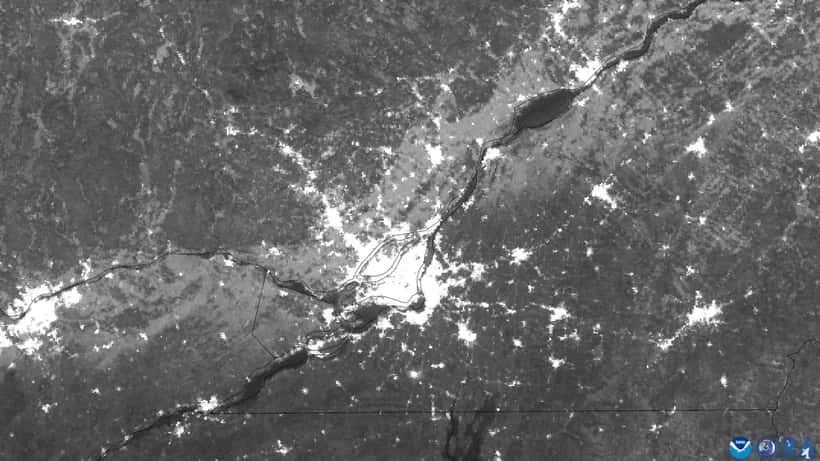 Image satellite des pannes de courant en Ontario et Québec lors de la tempête de verglas d'avril 2023