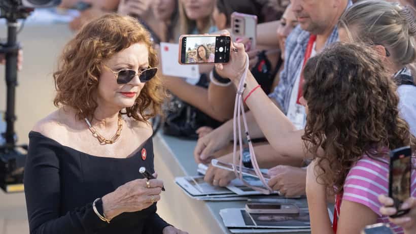 Susan Sarandon alla 83esima Mostra del Cinema di Venezia tra i fan