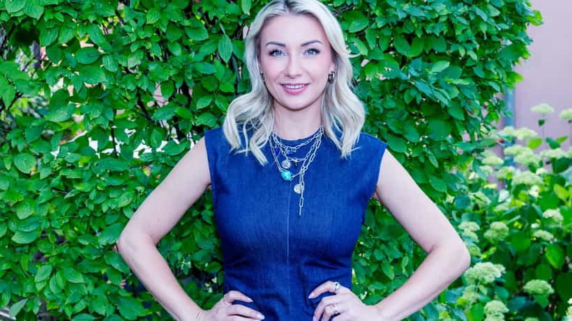 Schlagersängerin Anna-Carina Woitschack bei einem TV-Auftritt