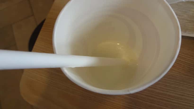 McDonald's Milkshake als Symbol für Zuckergehalt und Kindergesundheit in der Grimace-Shake-Kampagne 2026
