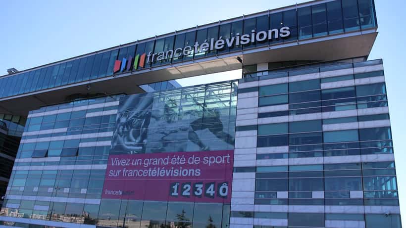 Bâtiment de France Télévisions à Paris, illustrant les coupes budgétaires 2026 de l'audiovisuel public