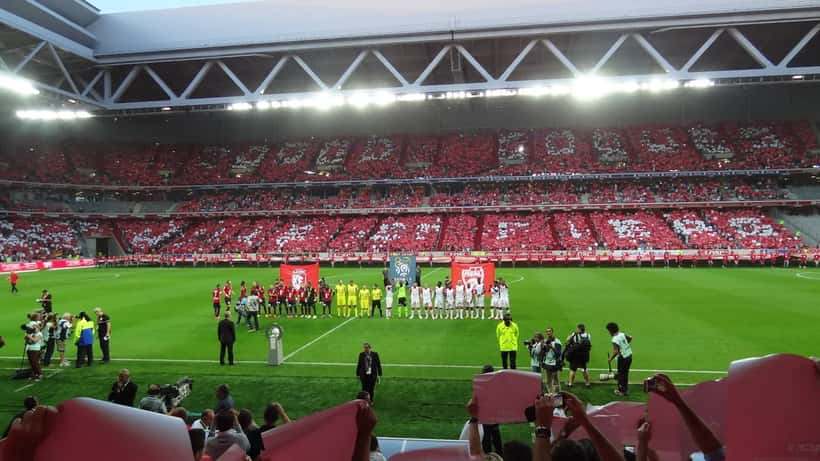 Stade Pierre-Mauroy à Villeneuve-d'Ascq, lieu du match France - Irlande du Nord